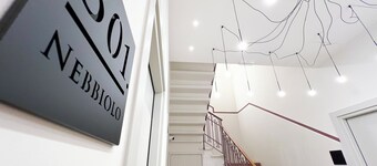 RossoVino Milano Boutique