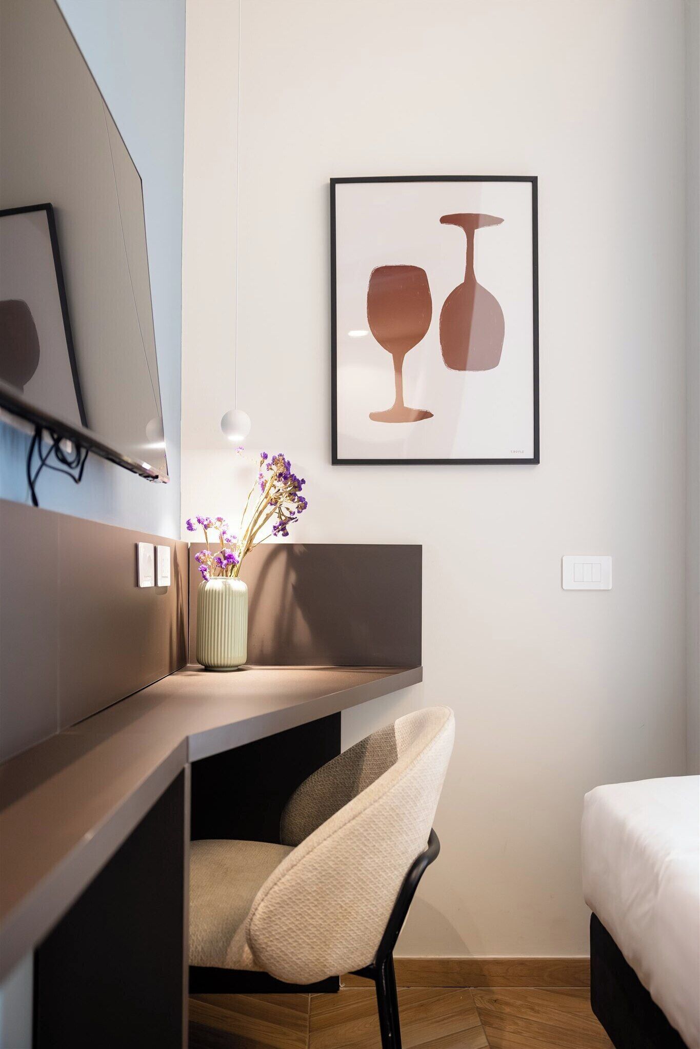 Habitación superior | Caja fuerte, tabla de planchar con plancha, wifi gratis