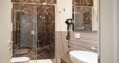RossoVino Milano Boutique