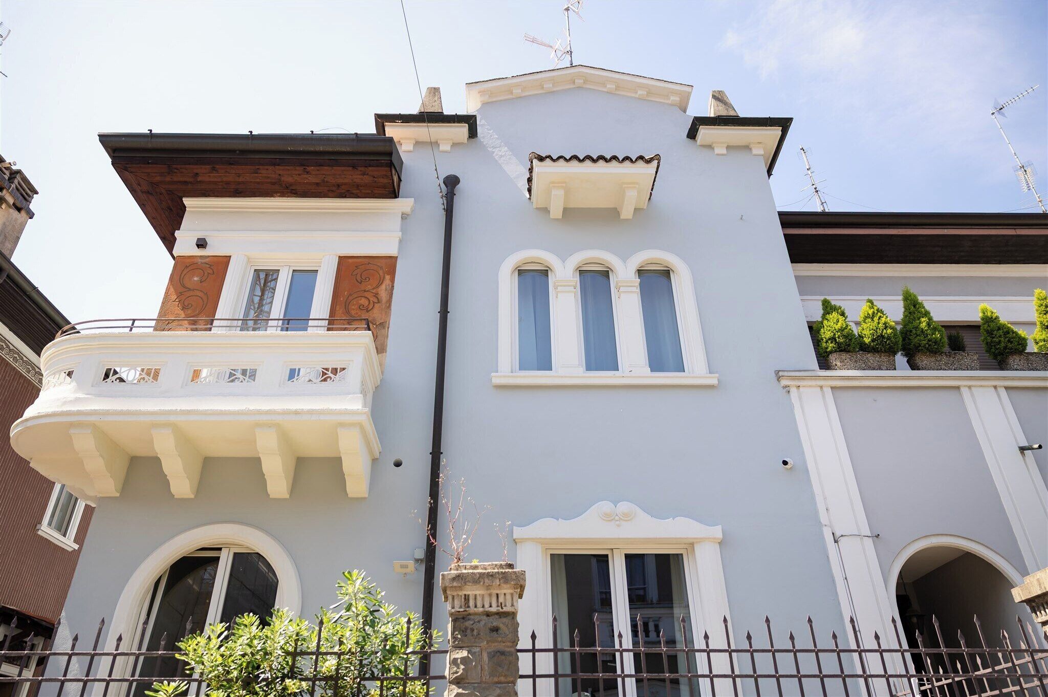 Photo - RossoVino Milano Boutique