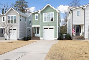 Exterior - Boho Luxe Stay Game Room, Fire Pit & Playground (Raleigh)