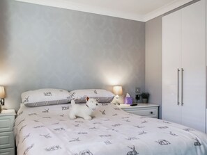 2 bedrooms, free WiFi, bed sheets