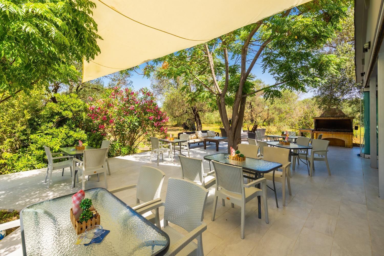 Photo - Kosmas Apartments