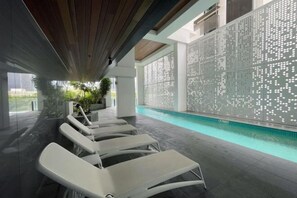 Indoor pool - Lovely 2 Beds Apt with City View at South Brisbane (South Brisbane)