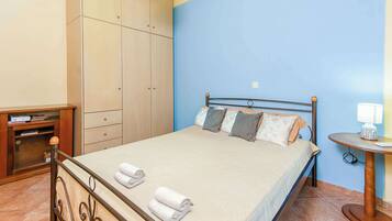 2 Schlafzimmer, Bügeleisen/Bügelbrett, WLAN, Bettwäsche