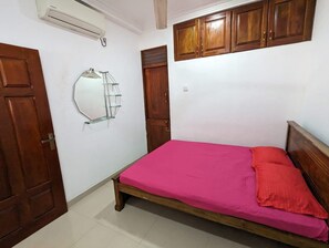 2 bedrooms