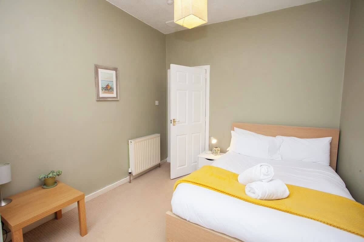 3 chambres, fer et planche à repasser, lit parapluie, Wi-Fi