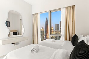 2 makuuhuonetta, työpöytä, silitysrauta/-lauta, Wi-Fi