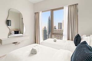 2 Schlafzimmer, Schreibtisch, Bügeleisen/Bügelbrett, WLAN