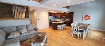 #2 Lake Front Condo - Hamlin Lake, Ludington MI - 10 Guests