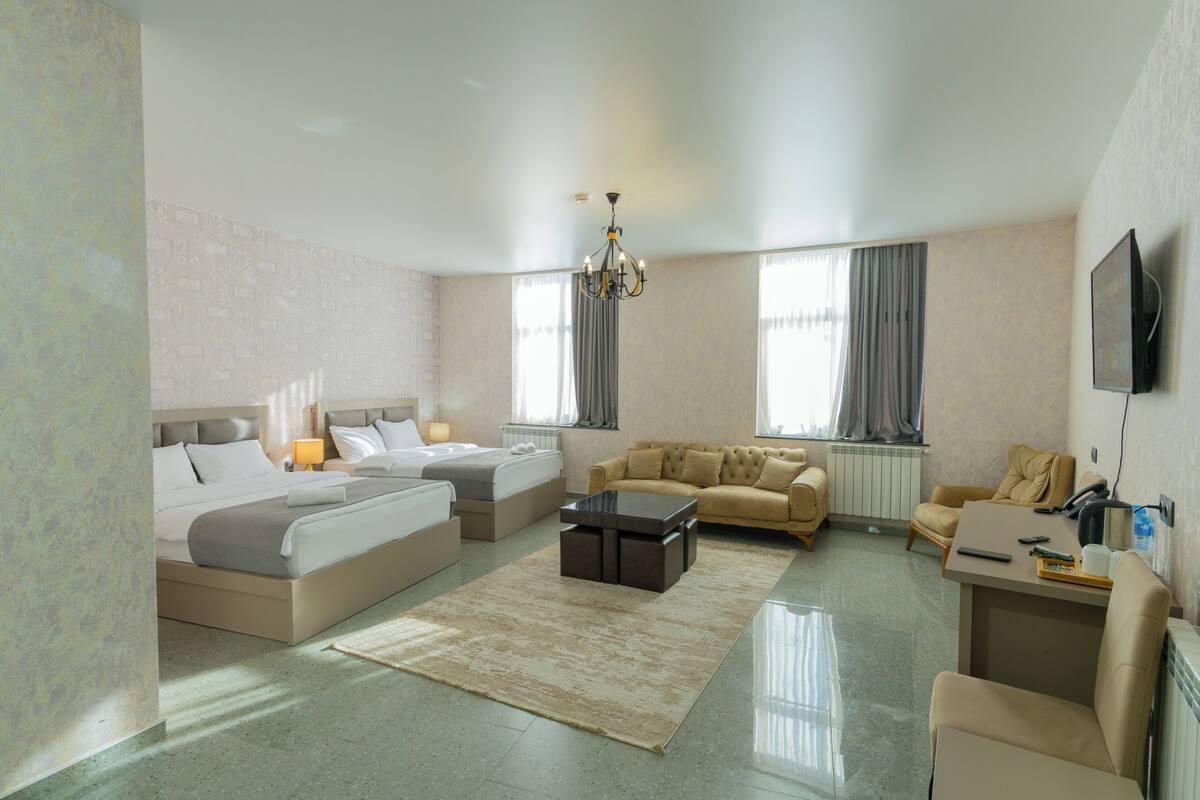 Luxury Twin Room, Mountain View | WiFi (free)