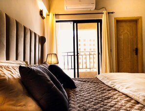 1 bedroom, WiFi, bed sheets - Cozy 1BHK Apartment Near Giga Mall (Islamabad)