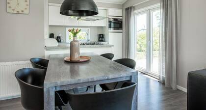 Freestanding five-person holiday home.