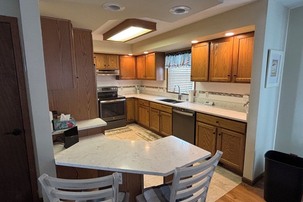 Frigorífic, microones, forn i placa de cuina