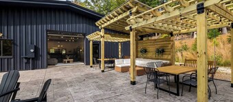 5 King Beds | Sleeps 18 | Game Room | Brew Trail