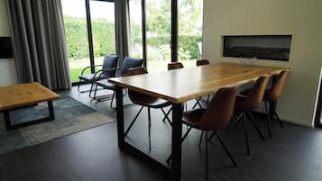 Dineren