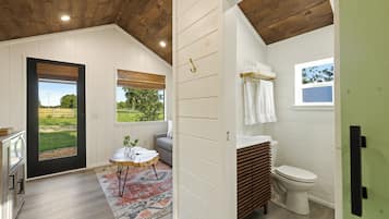 1 habitación, espacio para trabajar con laptop y wifi gratis