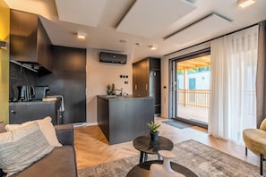 Smart TV - 2-person holiday home with 1 bedroom and bathtub (Ostriach)