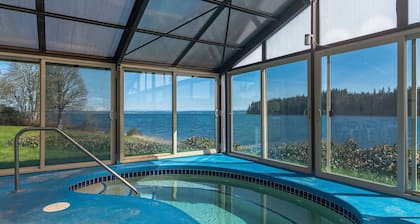 Charming Condo with Views of Port Ludlow & the Puget Sound