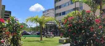 Comfortable Family Apartment, with Pool and Garden View.