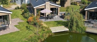 3-bedroom chalet with terrace and hot tub