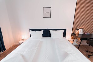 3 bedrooms, desk, iron/ironing board, travel cot