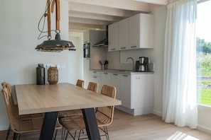 Fridge, microwave, stovetop, dishwasher - Duinlodge 6 (Cadzand)