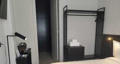 Andes room for 2 people