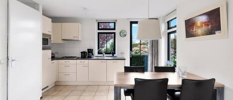 Fridge, microwave, dishwasher