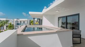 Alberca al aire libre