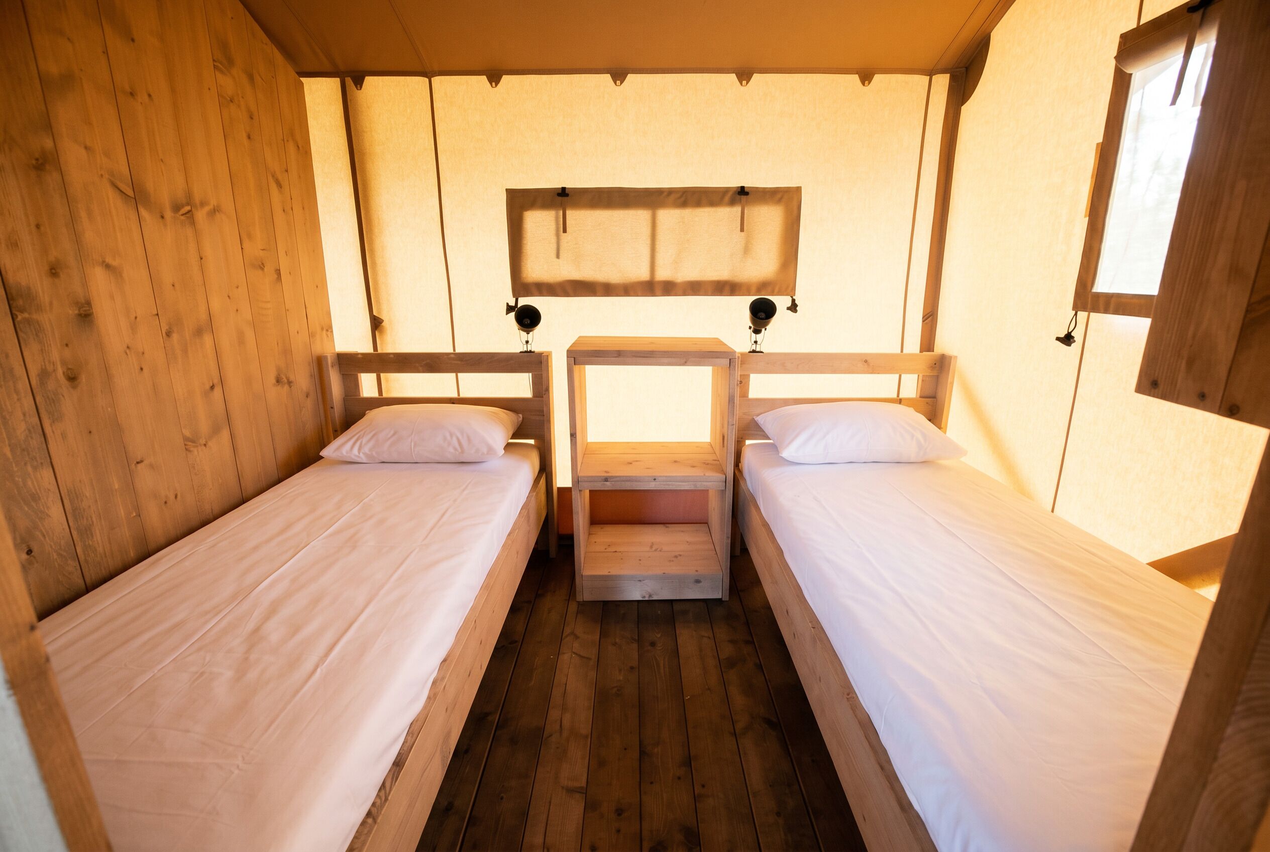 Lodgetent 4 - Ámsterdam