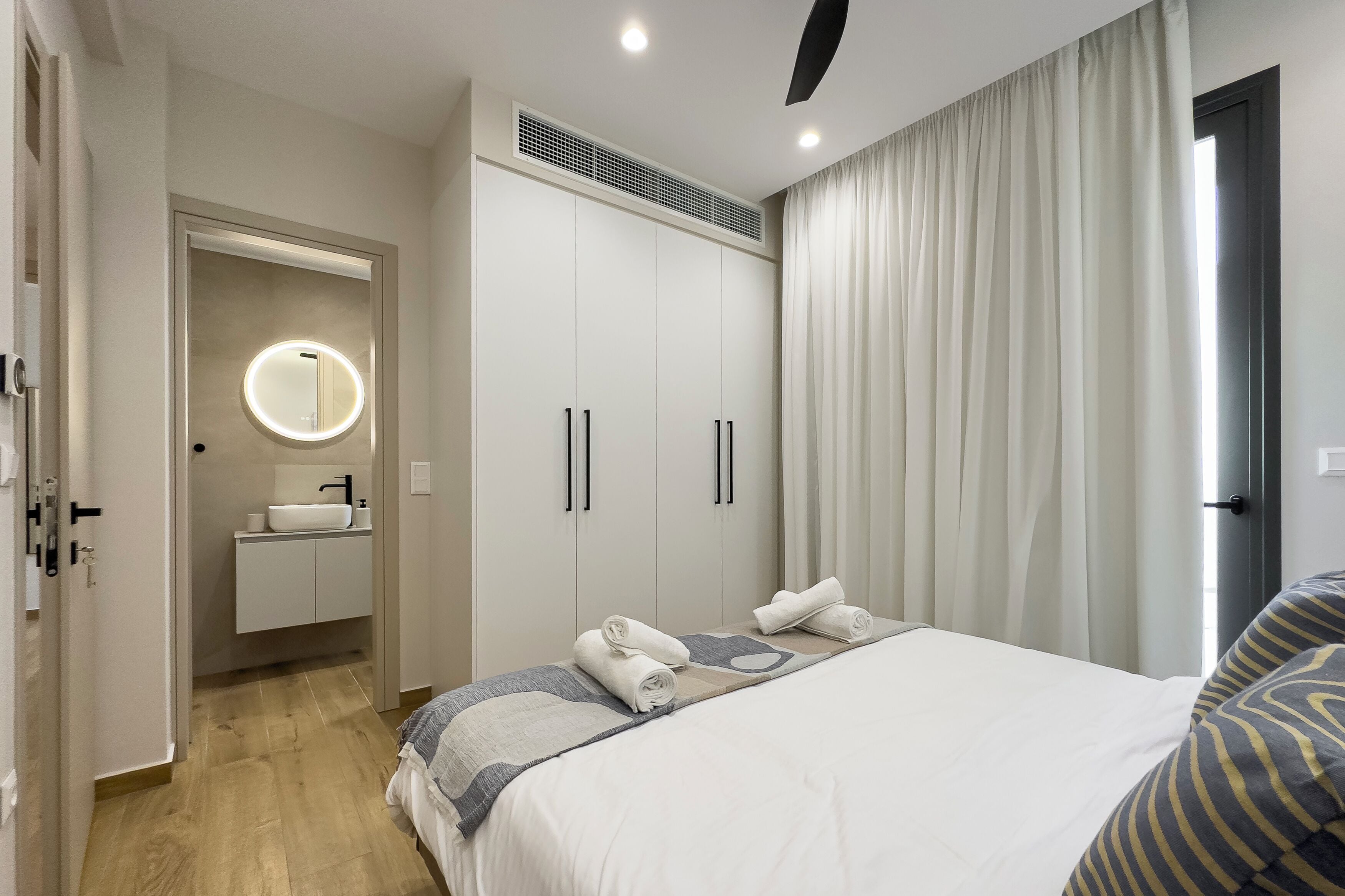 3 bedrooms