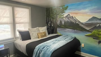 2 bedrooms, iron/ironing board, WiFi, bed sheets