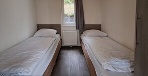3 bedrooms, WiFi