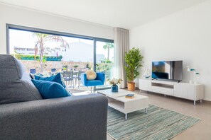 Villa | Living area