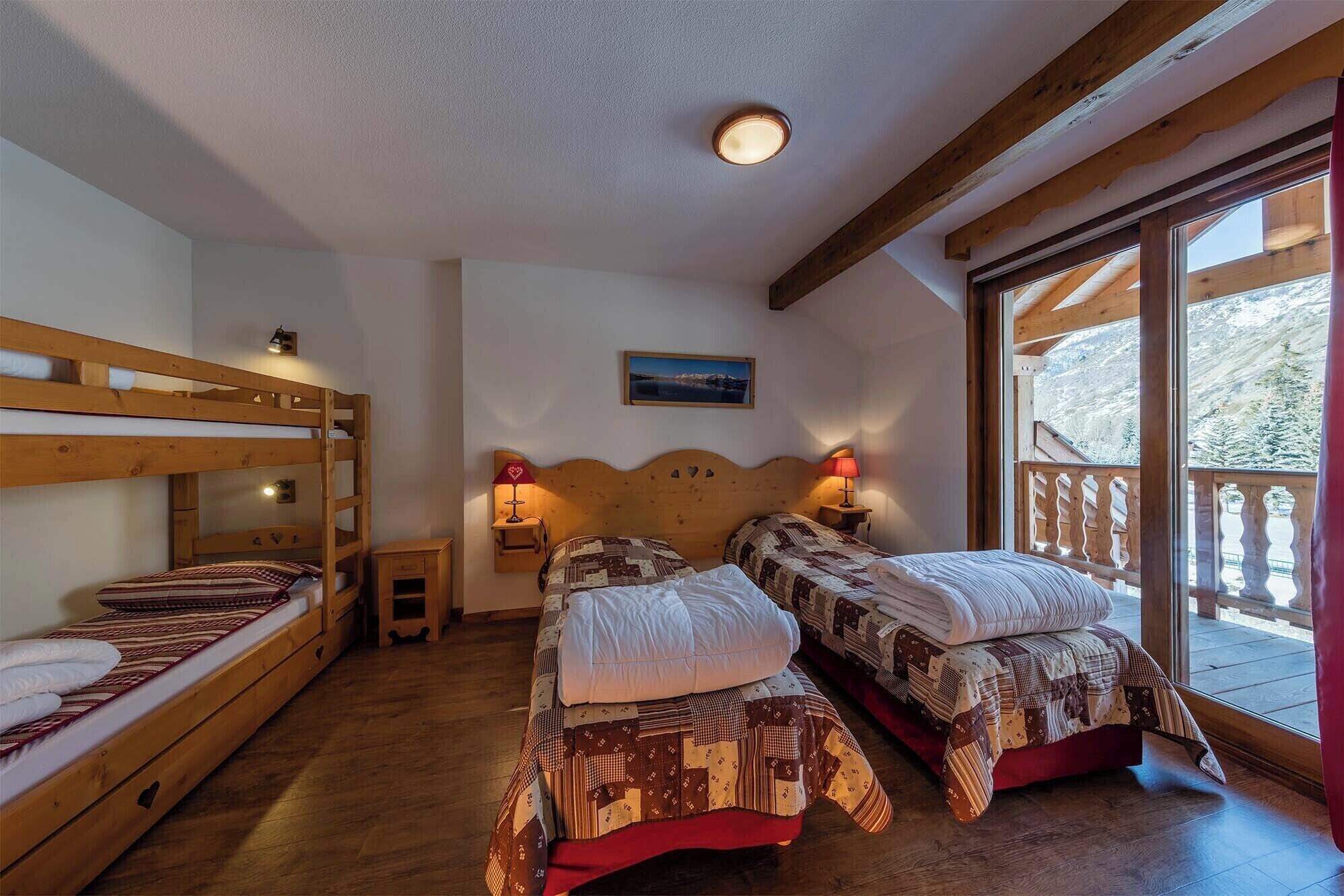 Apartment, 2 Bedrooms, Balcony