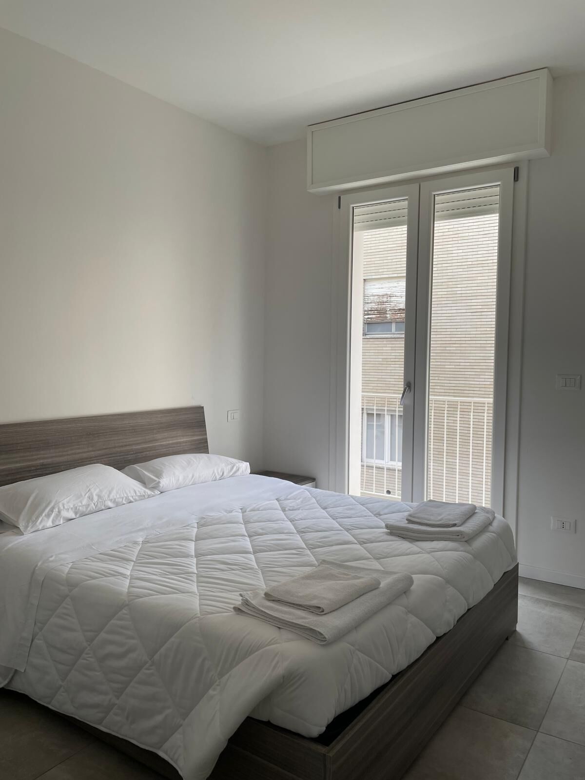 Kattohuoneisto, 3 makuuhuonetta | 3 makuuhuonetta, tallelokero huoneessa, pimennysverhot