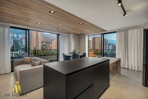 Interior - Morph 1602 - Luxury escape in Poblado/Jacuzzi/AC (Medellín)