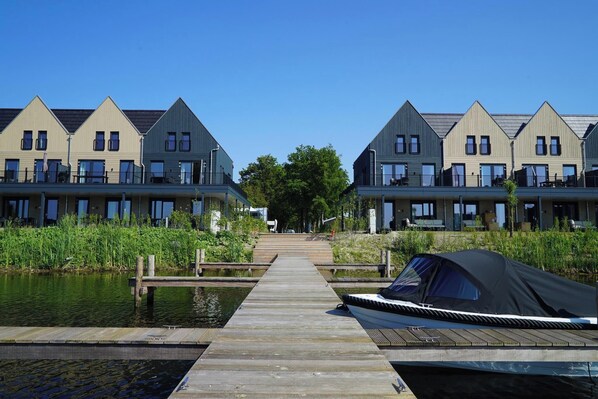 Exterior - De Hanze 10 (Kampen)