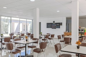 Coffee shop