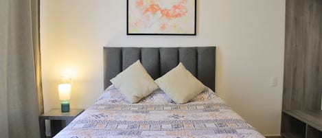 Executive-rum - 1 dubbelsäng | Värdeförvaringsskåp på rummet, strykjärn/strykbräda och gratis wi-fi