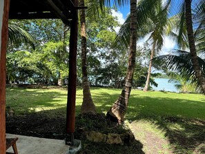 Property grounds - Cabaña entre árboles y lago, cerca de casinos y Zona Libre de Belice 3 (Huay-Pix)