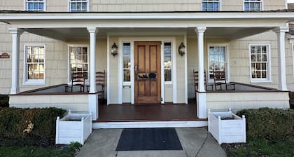 The 1708 House