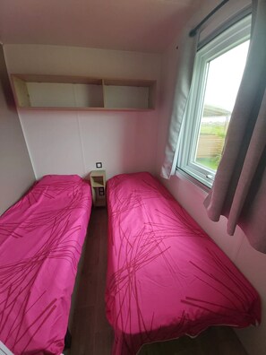 3 camere, ferro/asse da stiro