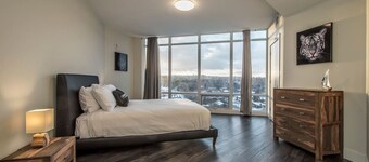 Halifax - Icon Bay 1B