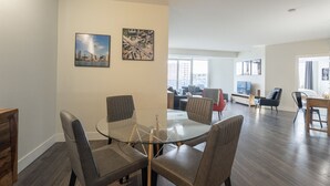 Interior - Modern 3BD/2BA Suite w/ Skyline Views, Balcony, Gym & Media Room (Halifax)