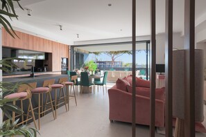 Villa | Vardagsrum | Tv