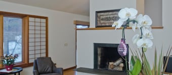 Luxury Retreat inAmherst