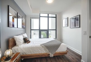 1 chambre, fer et planche à repasser, lit parapluie, Wi-Fi gratuit