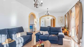 Villa (6 Bedrooms) | Interni